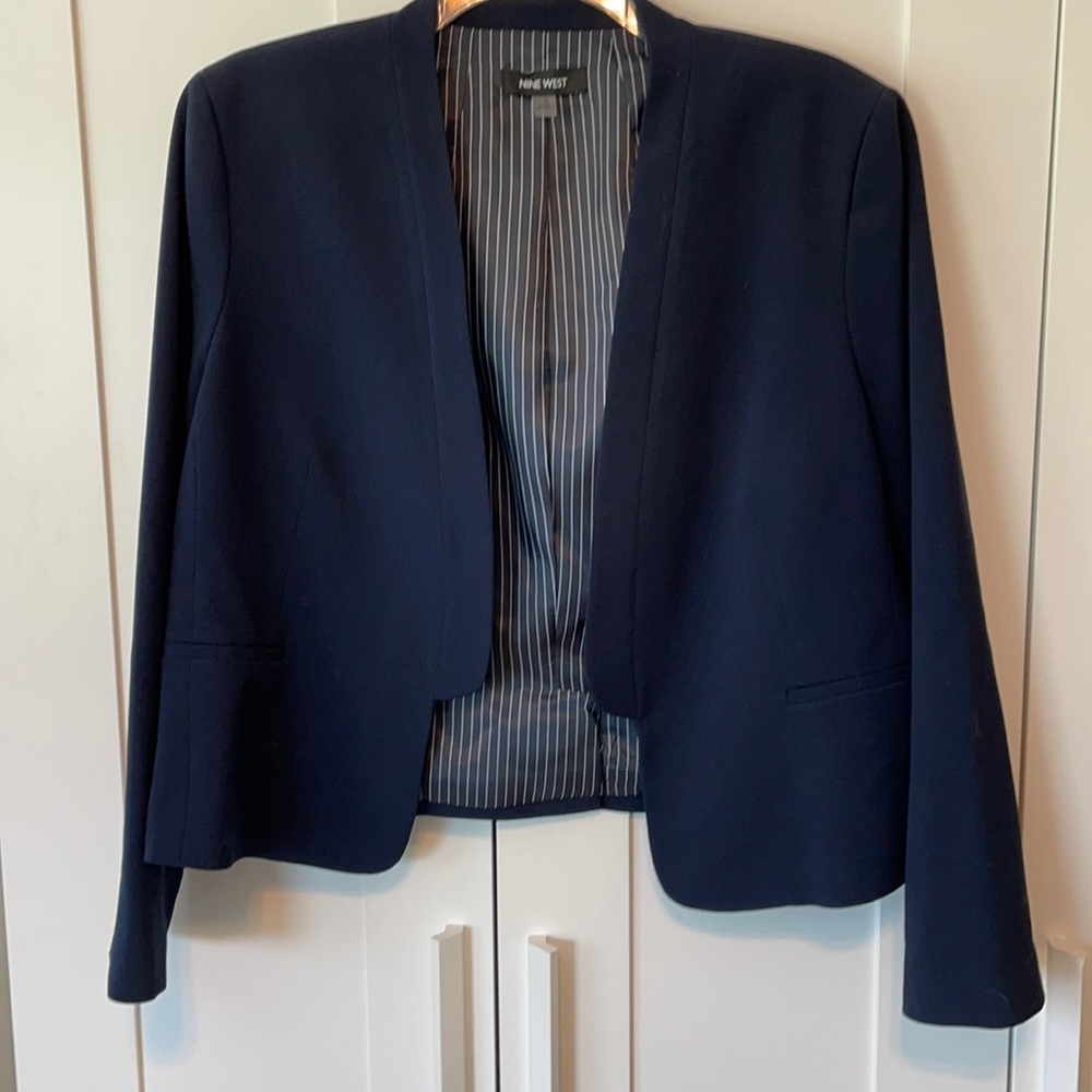 Navy Nine West suit jacket